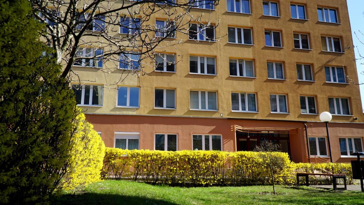 Studencki Dom Marynarza Pasat Vandrerhjem Szczecin Eksteriør bilde